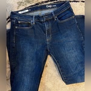 Gap 1969 Authentic True Skinny Jeans